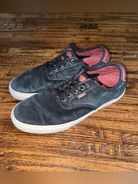 Vans UltraCrush Pro Black Suede Skate Shoes Size 11.5